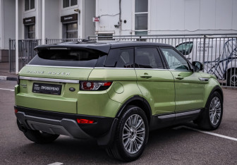Подержанный автомобиль Land Rover Range Rover Evoque 2012 года (6 фото)