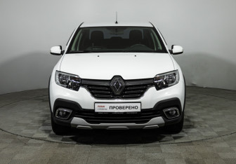 Подержанный автомобиль Renault Logan Sedan 2021 года (2 фото)