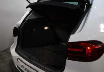 Подержанный автомобиль Volkswagen Tiguan 2016 года (21 фото)