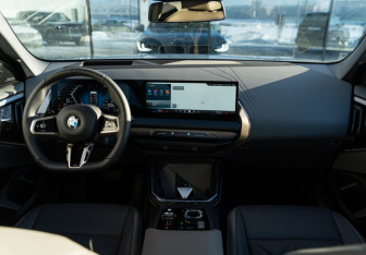 Новый BMW X3 2025 (11 фото)