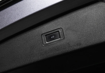 Подержанный автомобиль Exeed TXL 2023 года (15 фото)