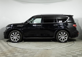 Подержанный автомобиль Infiniti QX80 2014 года (8 фото)
