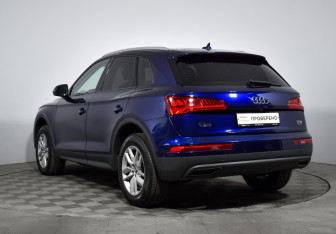 Подержанный автомобиль Audi Q5 2017 года (7 фото)