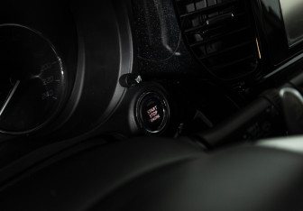Подержанный автомобиль Mitsubishi Outlander 2013 года (17 фото)
