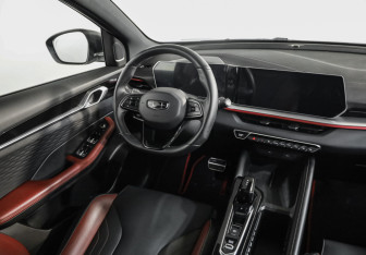 Подержанный автомобиль Geely Coolray 2023 года (9 фото)
