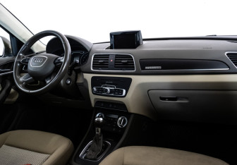 Подержанный автомобиль Audi Q3 2013 года (9 фото)