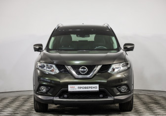 Подержанный автомобиль Nissan X-Trail 2017 года (2 фото)