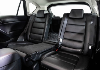 Подержанный автомобиль Mazda CX-5 2016 года (18 фото)