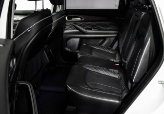 Подержанный автомобиль Exeed VX 2023 года (11 фото)