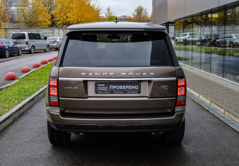 Подержанный автомобиль Land Rover Range Rover 2016 года (5 фото)