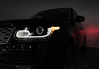 Подержанный автомобиль Land Rover Range Rover 2017 года (38 фото)