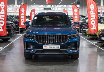 Подержанный автомобиль Geely Monjaro 2024 года (3 фото)