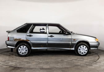 Подержанный автомобиль LADA (ВАЗ) 2114 2006 года (4 фото)