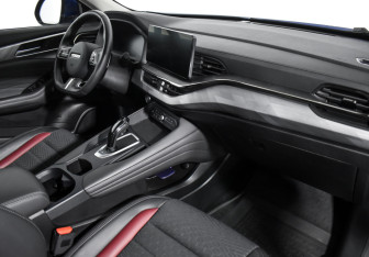 Подержанный автомобиль Haval F7x 2023 года (13 фото)