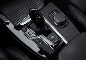 Подержанный автомобиль BMW X3 2019 года (23 фото)