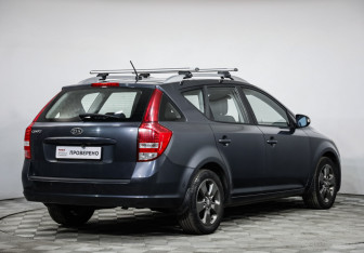 Подержанный автомобиль Kia Ceed Wagon 2011 года (5 фото)