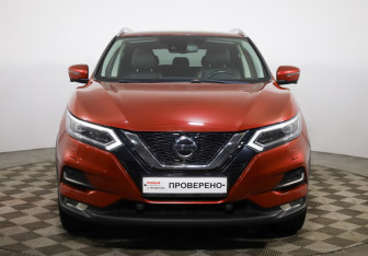 Подержанный автомобиль Nissan Qashqai 2020 года (2 фото)