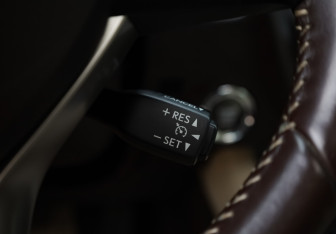 Подержанный автомобиль Lexus RX 2019 года (14 фото)