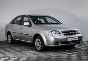 Подержанный автомобиль Chevrolet Lacetti Sedan 2012 года (3 фото)