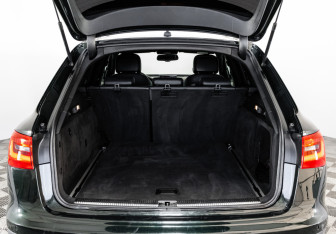 Подержанный автомобиль Audi A6 allroad 2013 года (27 фото)
