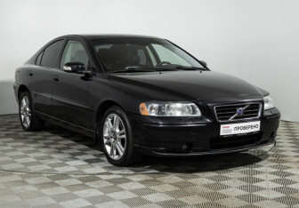 Подержанный автомобиль Volvo S60 2007 года (3 фото)