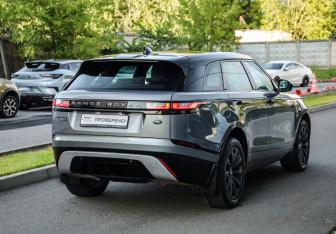 Подержанный автомобиль Land Rover Range Rover Velar 2019 года (6 фото)