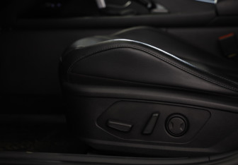 Подержанный автомобиль Hyundai Elantra Sedan 2021 года (23 фото)