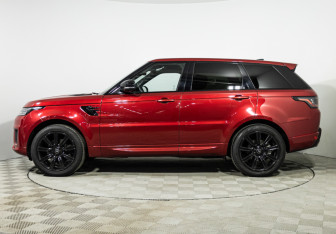 Подержанный автомобиль Land Rover Range Rover Sport 2020 года (8 фото)