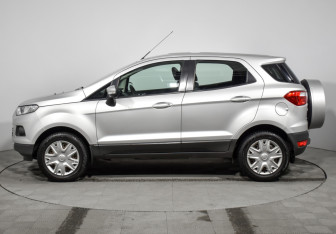 Подержанный автомобиль Ford EcoSport 2016 года (8 фото)