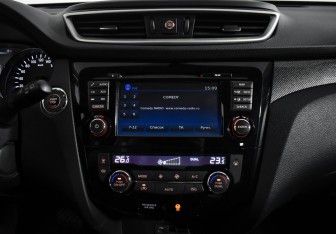 Подержанный автомобиль Nissan X-Trail 2018 года (13 фото)