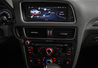 Подержанный автомобиль Audi Q5 2013 года (17 фото)