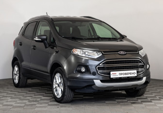 Подержанный автомобиль Ford EcoSport 2017 года (3 фото)