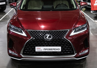 Подержанный автомобиль Lexus RX 2021 года (4 фото)
