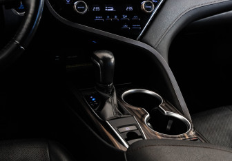 Подержанный автомобиль Toyota Camry Sedan 2018 года (14 фото)