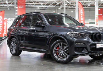 Подержанный автомобиль BMW X3 2019 года (5 фото)
