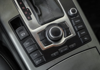 Подержанный автомобиль Audi A6 Wagon 2007 года (15 фото)