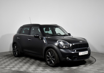 Подержанный автомобиль MINI Countryman 2014 года (3 фото)