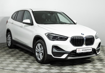 Подержанный автомобиль BMW X1 2019 года (3 фото)