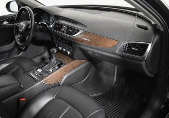 Подержанный автомобиль Audi A6 allroad 2013 года (12 фото)