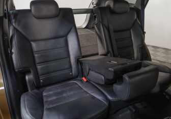 Подержанный автомобиль Kia Sorento 2017 года (26 фото)