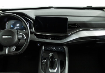 Подержанный автомобиль Haval F7x 2022 года (14 фото)