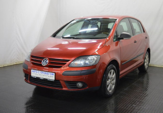 Подержанный автомобиль Volkswagen Golf Hatchback 2007 года (1 фото)