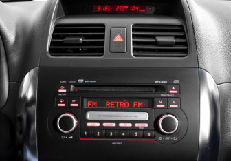 Подержанный автомобиль Suzuki SX4 Hatchback 2008 года (14 фото)