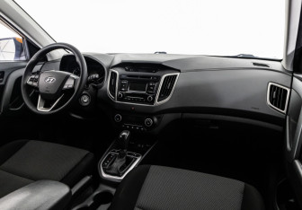 Подержанный автомобиль Hyundai Creta 2019 года (9 фото)