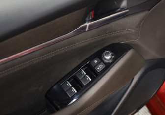 Подержанный автомобиль Mazda 6 Sedan 2020 года (21 фото)