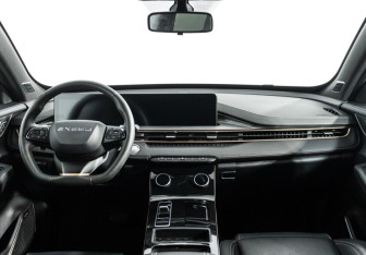 Подержанный автомобиль Exeed LX 2024 года (13 фото)