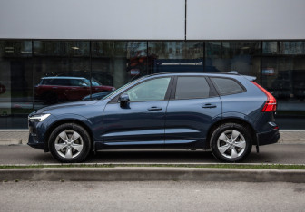 Подержанный автомобиль Volvo XC60 2021 года (9 фото)