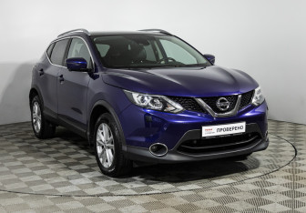 Подержанный автомобиль Nissan Qashqai 2017 года (3 фото)