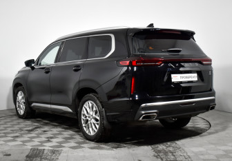 Подержанный автомобиль Exeed VX 2022 года (7 фото)