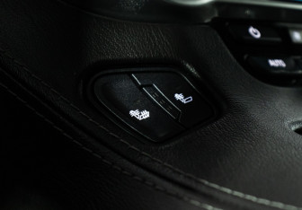 Подержанный автомобиль Chevrolet Tahoe 2016 года (23 фото)